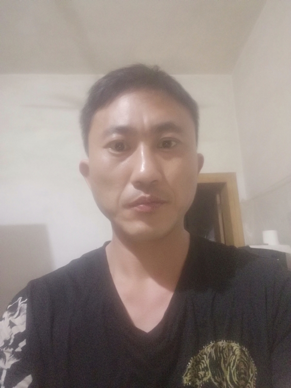 真爱无悔的第一张照片--邵阳相亲服务中心