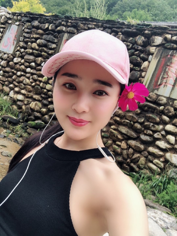 小白兔的大奶糖的第一张照片--邵阳相亲服务中心