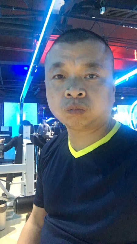 奋斗的第一张照片--邵阳相亲服务中心