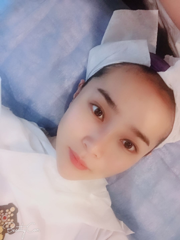 相见恨晚的第二张照片--邵阳相亲服务中心