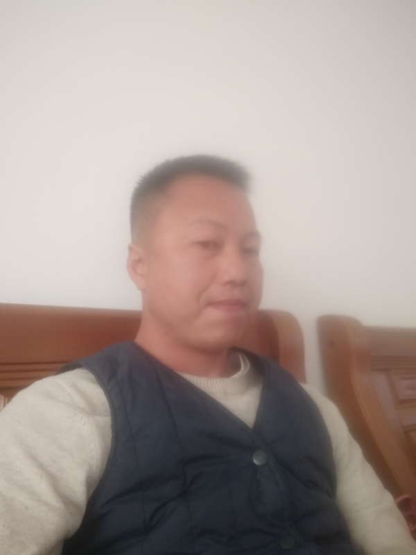 只对你好的第一张照片--邵阳相亲服务中心