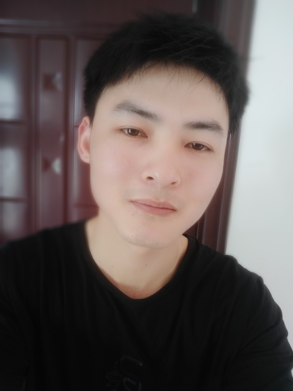 小情绪)っ的第一张照片--邵阳相亲服务中心
