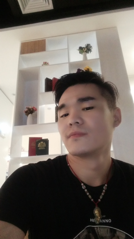 涵博随缘的第一张照片--邵阳相亲服务中心