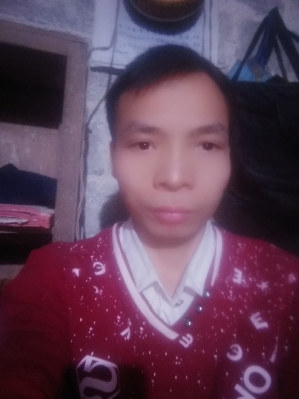 笑看人生百态的第一张照片--邵阳相亲服务中心