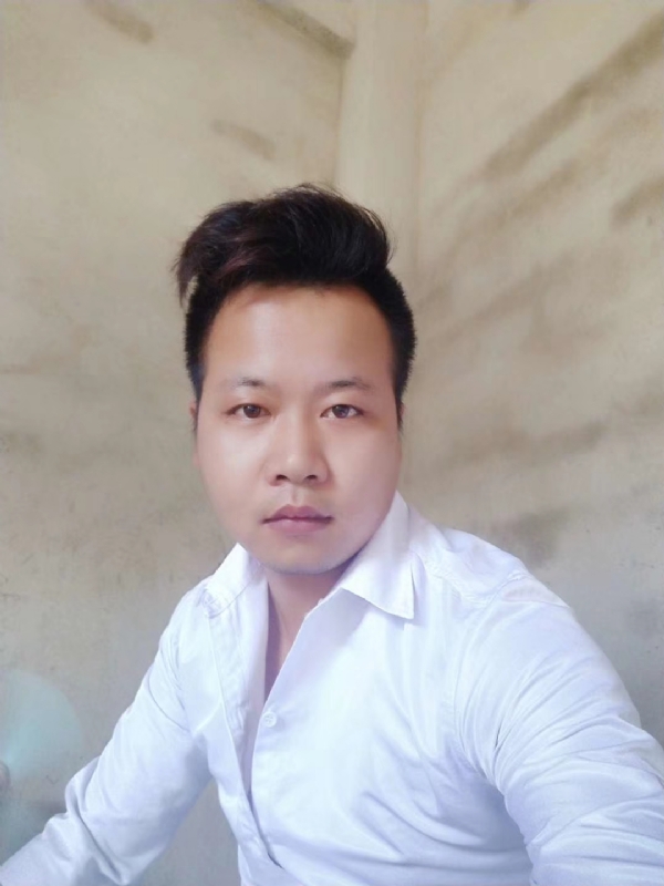 寻觅爱情的第一张照片--邵阳相亲服务中心