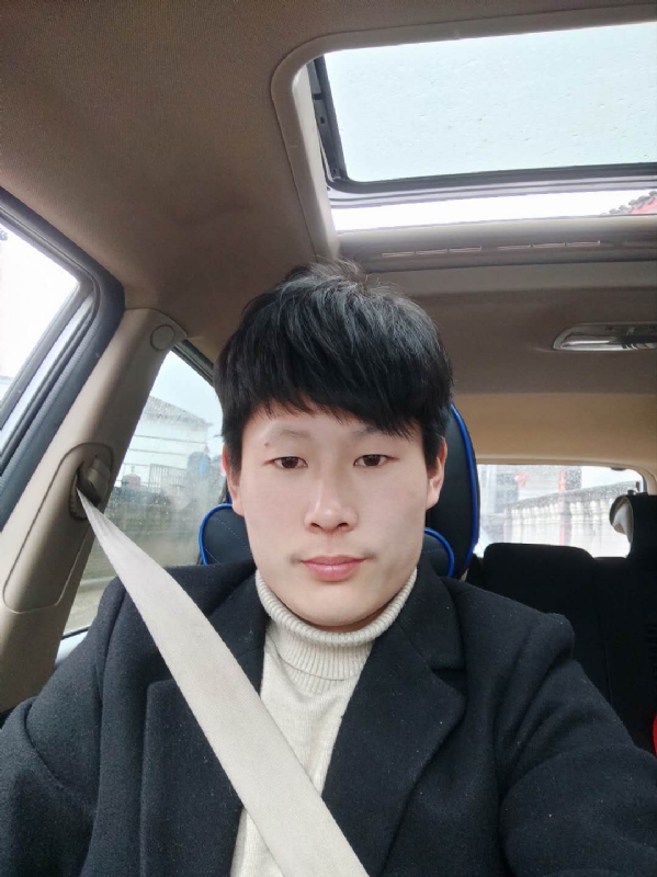 少年的第一张照片--邵阳相亲服务中心