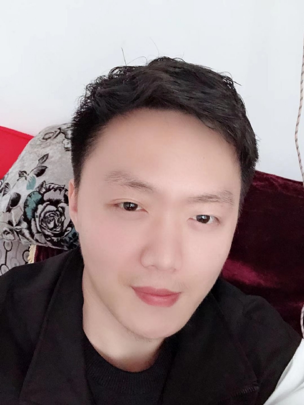 执迷的鲸鱼的第一张照片--邵阳相亲服务中心