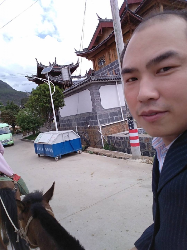 当代军人的第一张照片--邵阳相亲服务中心