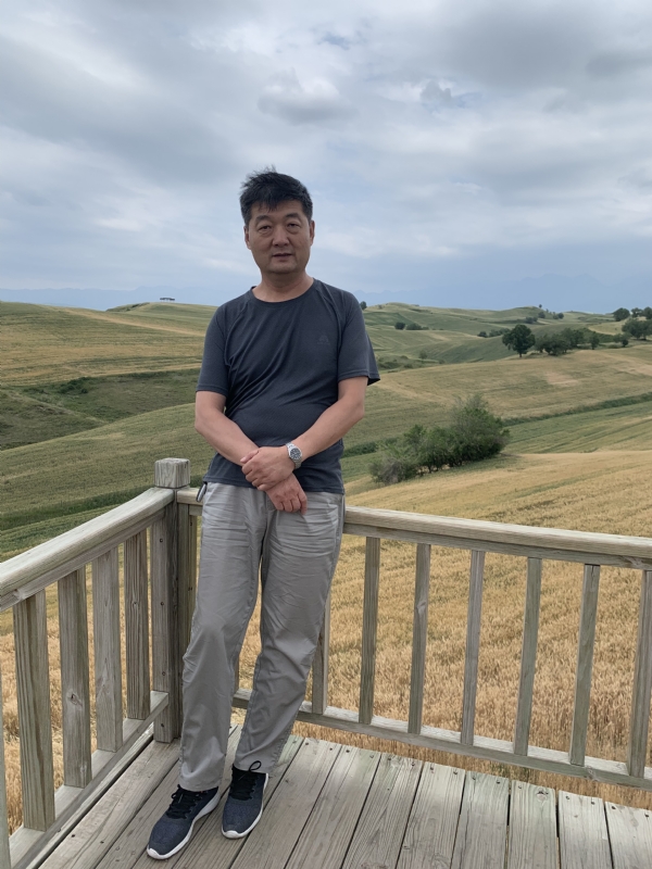 顺其自然的第一张照片--邵阳相亲服务中心