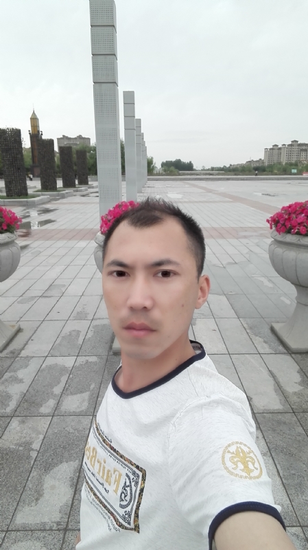 天平的第一张照片--邵阳相亲服务中心