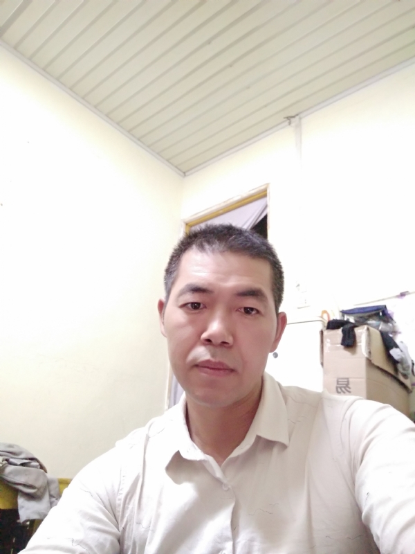 为伊消得人憔悴的第一张照片--邵阳相亲服务中心