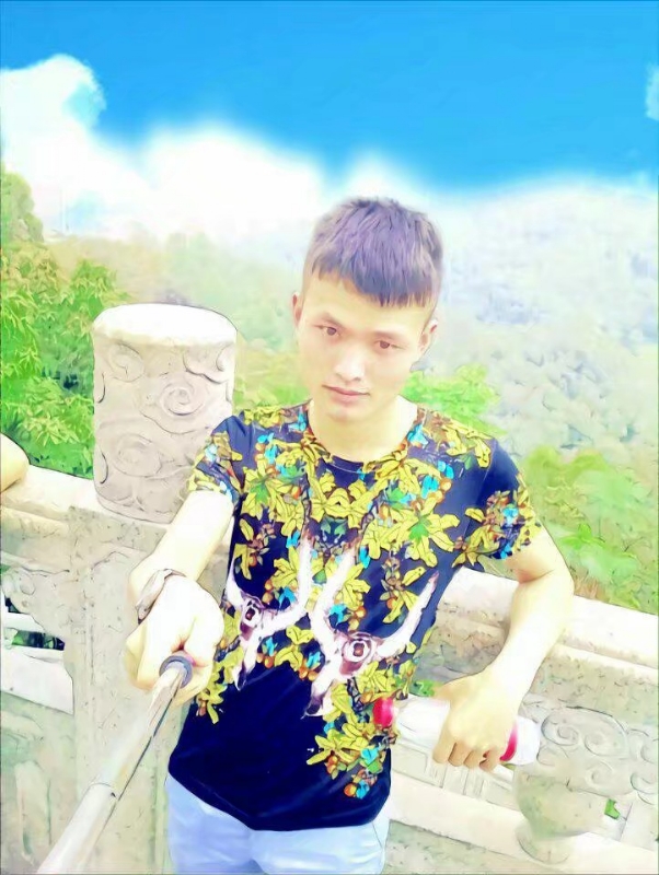 孤独王者元首的第一张照片--邵阳相亲服务中心