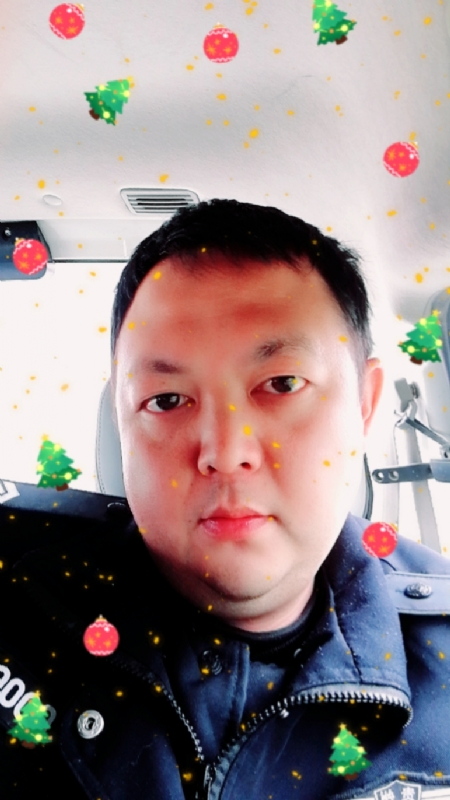 恨孤独的第一张照片--邵阳相亲服务中心
