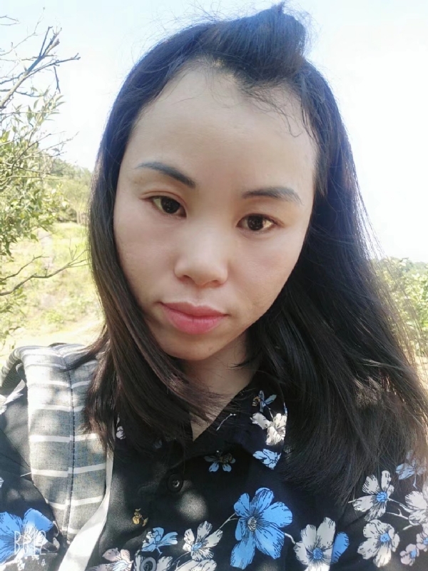 英英的第一张照片--邵阳相亲服务中心