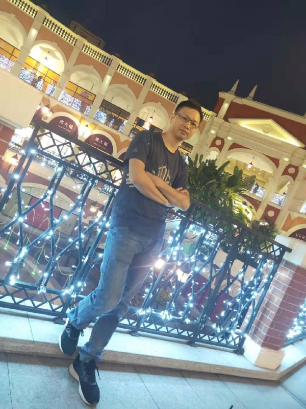 落单恋人的第一张照片--邵阳相亲服务中心