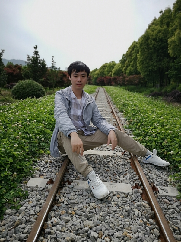 HCL的第一张照片--邵阳相亲服务中心