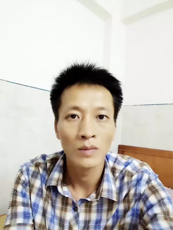 流年未亡的第一张照片--邵阳相亲服务中心