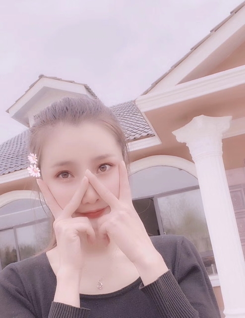 小媛的第一张照片--邵阳相亲服务中心