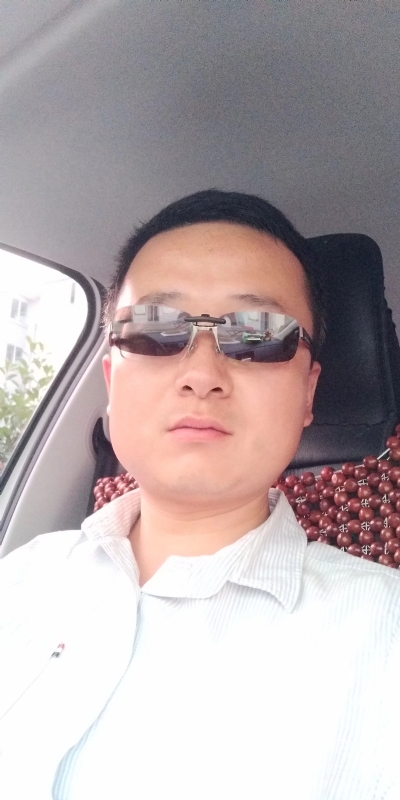 痛苦的单身狗的第二张照片--邵阳相亲服务中心