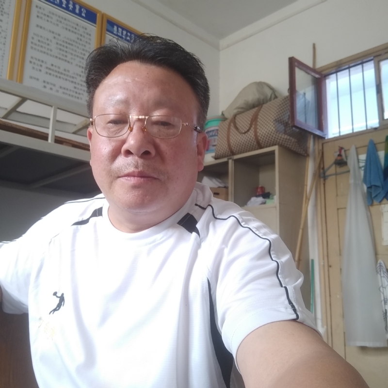咣次次的第一张照片--邵阳相亲服务中心