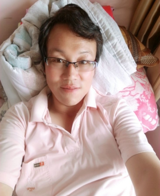 一吻天荒的第一张照片--邵阳相亲服务中心