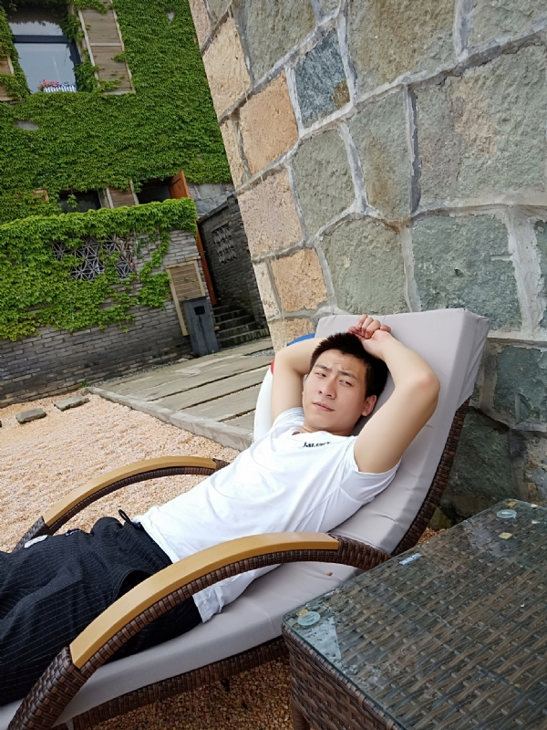 真心寻找另一半的第一张照片--邵阳相亲服务中心