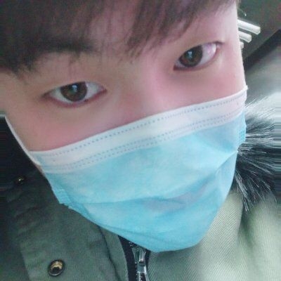 大学生的第一张照片--邵阳相亲服务中心
