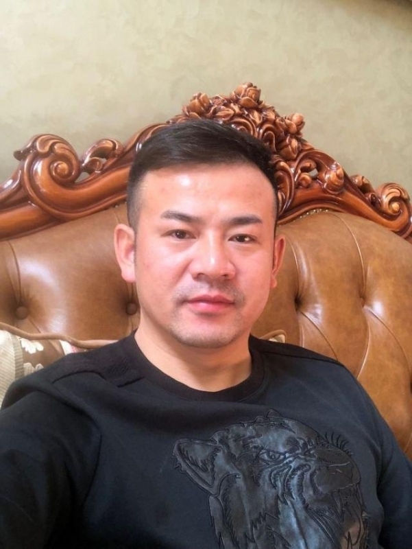 治国的第一张照片--邵阳相亲服务中心