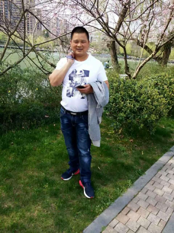 纯爷们的第一张照片--邵阳相亲服务中心