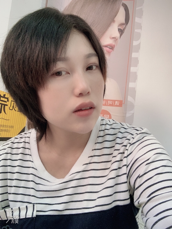寻找爱情的第一张照片--邵阳相亲服务中心