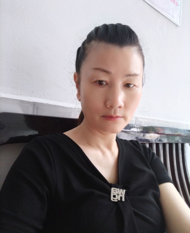 单只蝴蝶的第一张照片--邵阳相亲服务中心