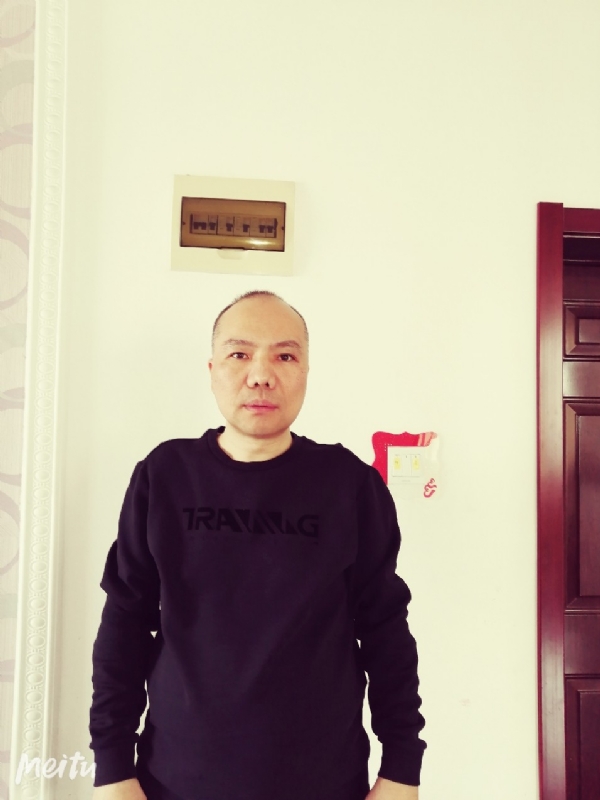 酒香四溢的第一张照片--邵阳相亲服务中心