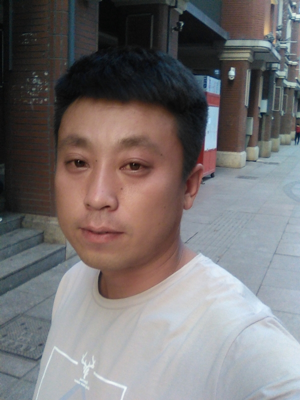 冰冷的心的第一张照片--邵阳相亲服务中心