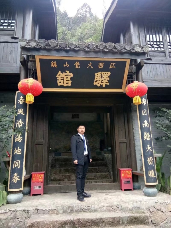 奋斗少年的第一张照片--邵阳相亲服务中心
