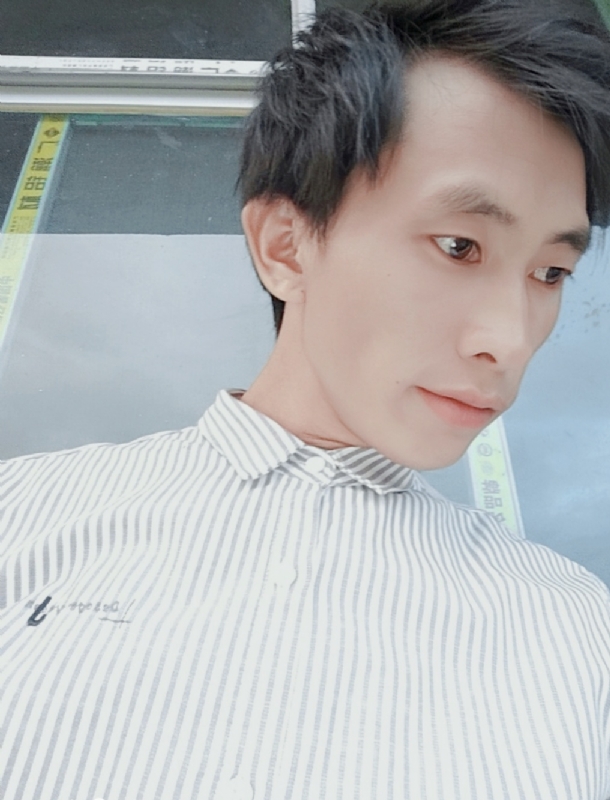 寻找下一个路口的第一张照片--邵阳相亲服务中心