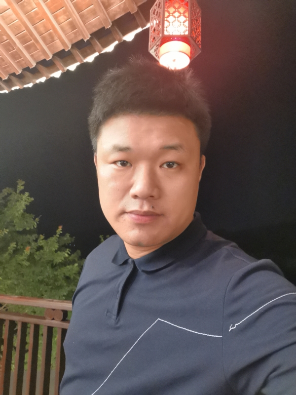 耿直boy的第一张照片--邵阳相亲服务中心