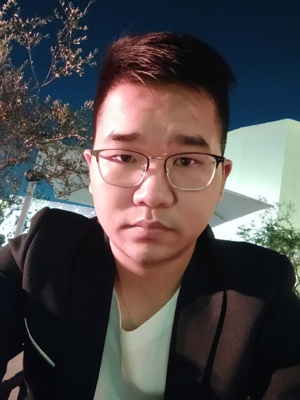 在路上的第一张照片--邵阳相亲服务中心