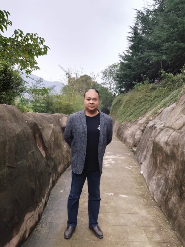 玉竹的第三张照片--邵阳相亲服务中心