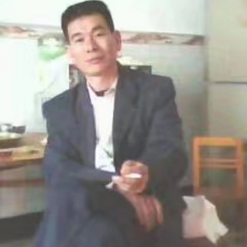 阳光照耀的第一张照片--邵阳相亲服务中心