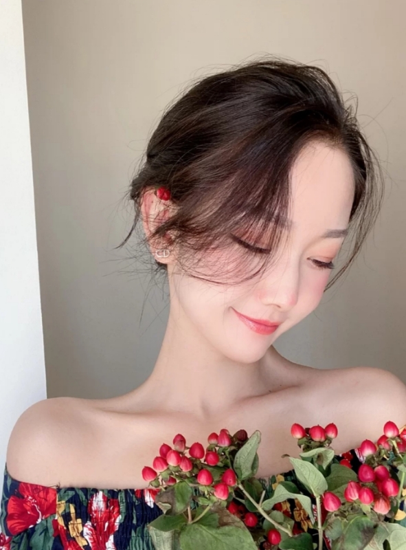 小诗vanessa的第二张照片--邵阳相亲服务中心