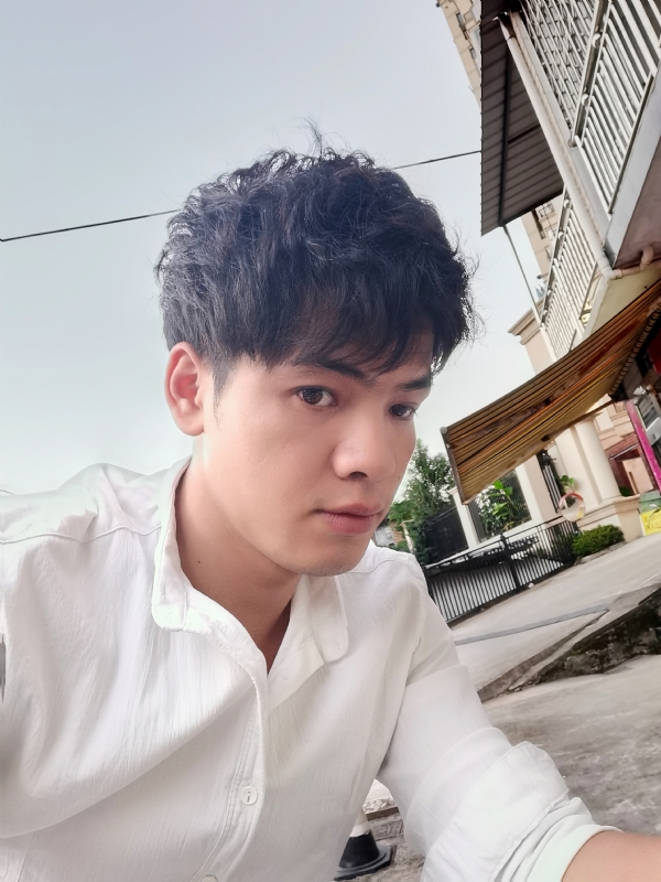 幕后老板的第一张照片--邵阳相亲服务中心