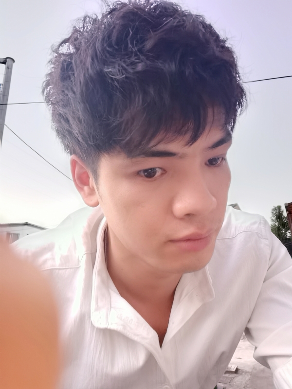 幕后老板的第三张照片--邵阳相亲服务中心