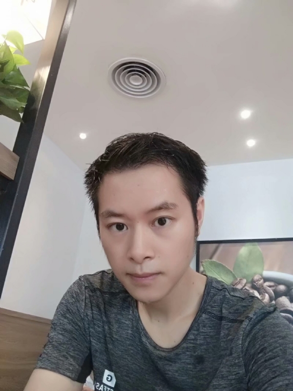 期待缘分的第一张照片--邵阳相亲服务中心