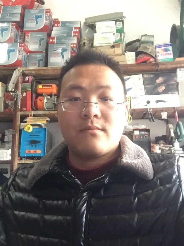 鼎福的第二张照片--邵阳相亲服务中心