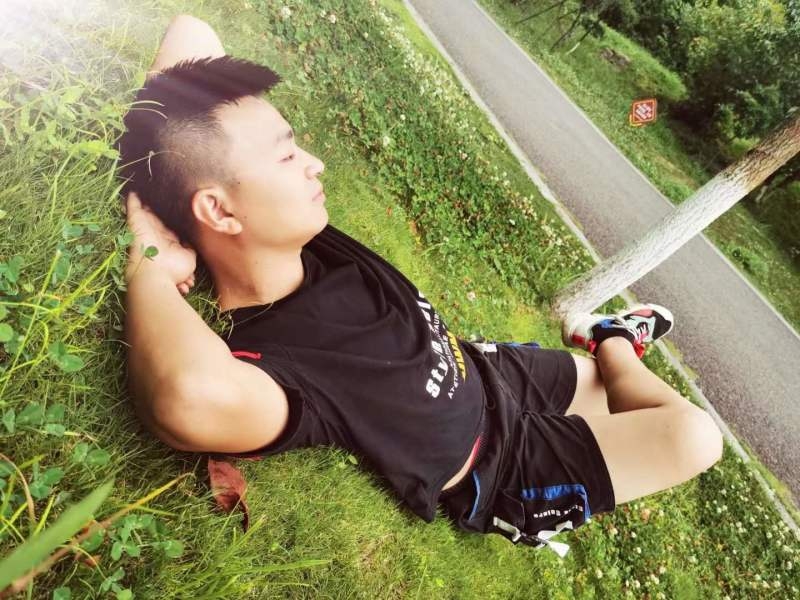 危笑的第一张照片--邵阳相亲服务中心