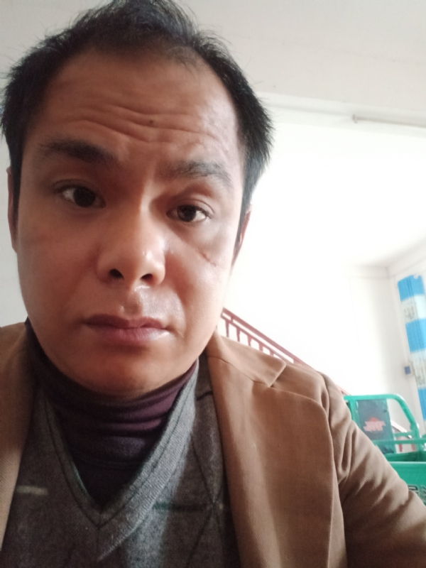 唐水果店发发发的第二张照片--邵阳相亲服务中心