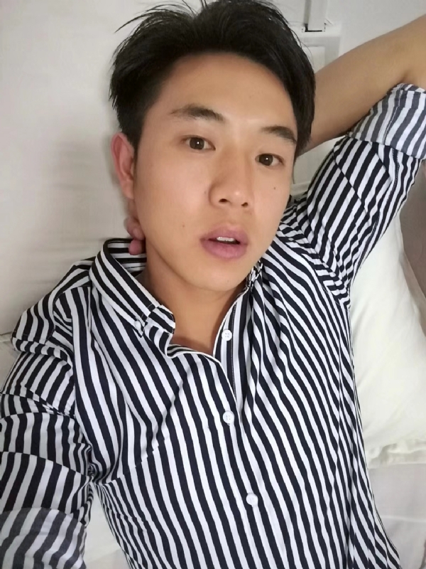 小雷的第二张照片--邵阳相亲服务中心