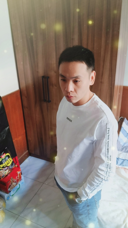 没有蜡笔的小航的第三张照片--邵阳相亲服务中心