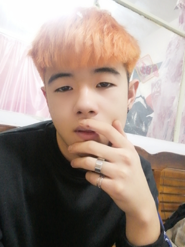 钟宇诗的第一张照片--邵阳相亲服务中心
