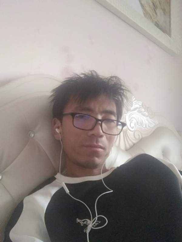 可惜我是水瓶座的第三张照片--邵阳相亲服务中心